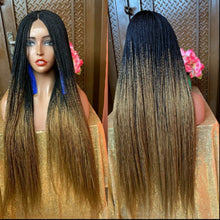 Load image into Gallery viewer, Two tone twist